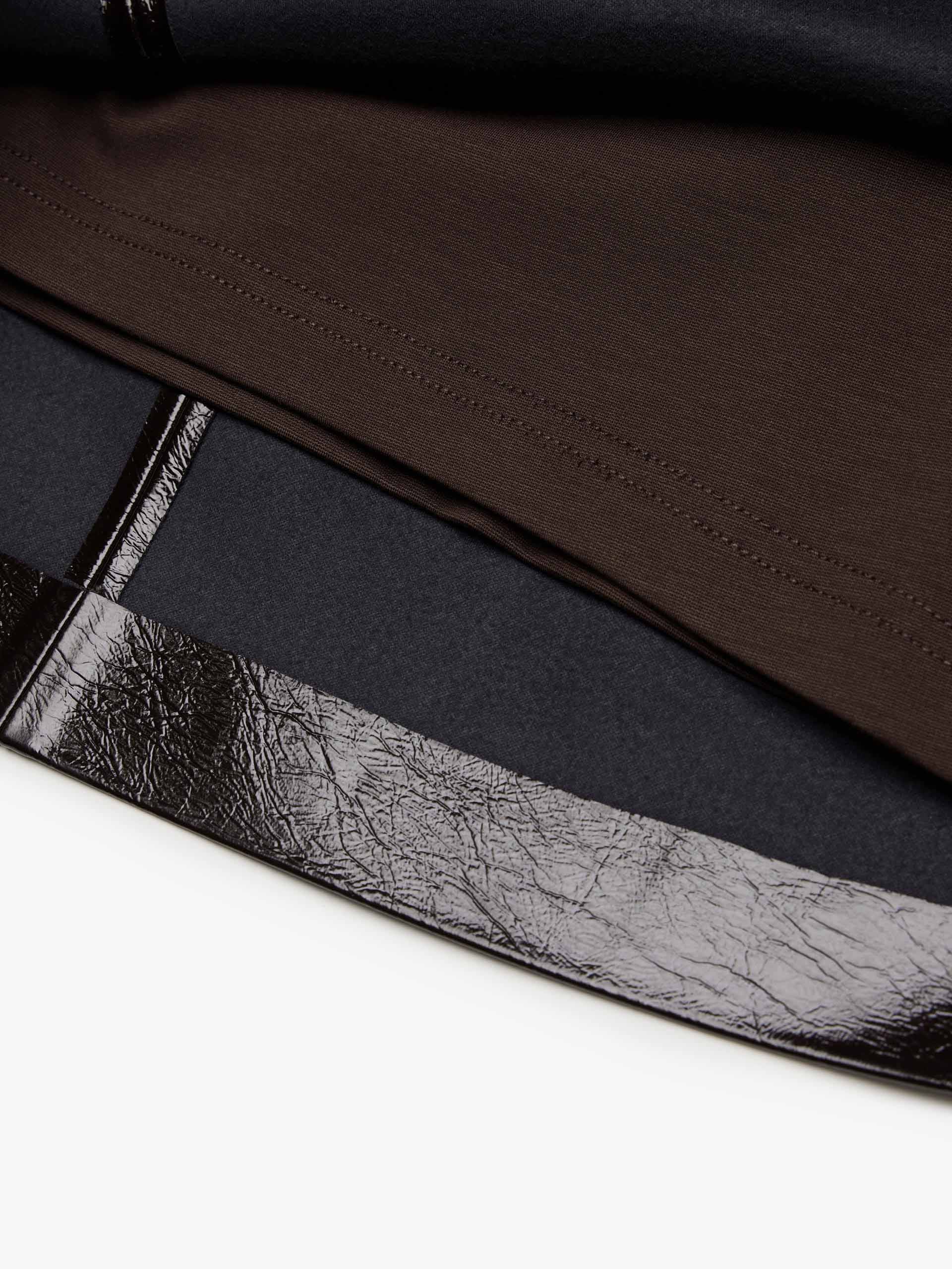 Slit Detail Leather Skirt - Image 11