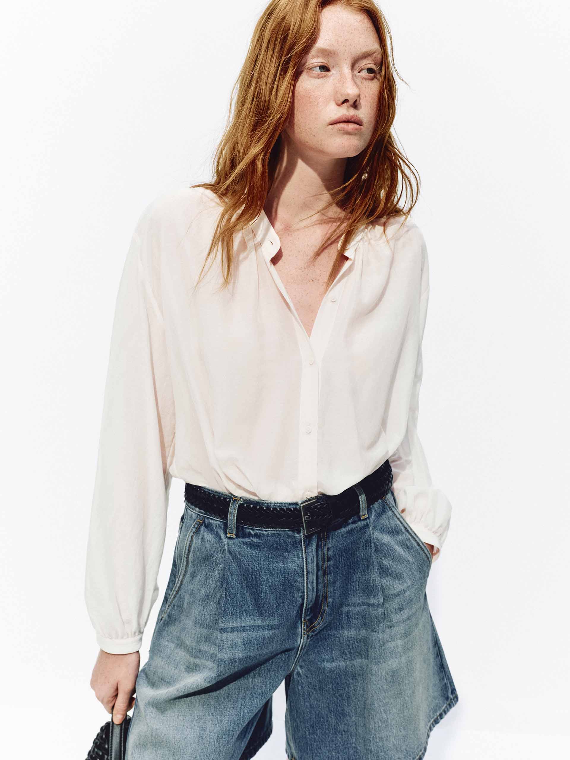 Stand Collar Cropped Blouse