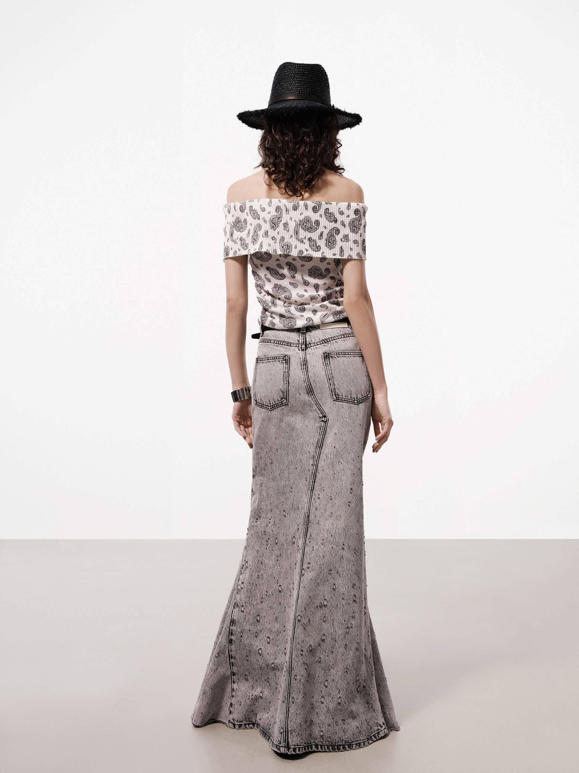 Stretchy Paisley Print Top - Image 3