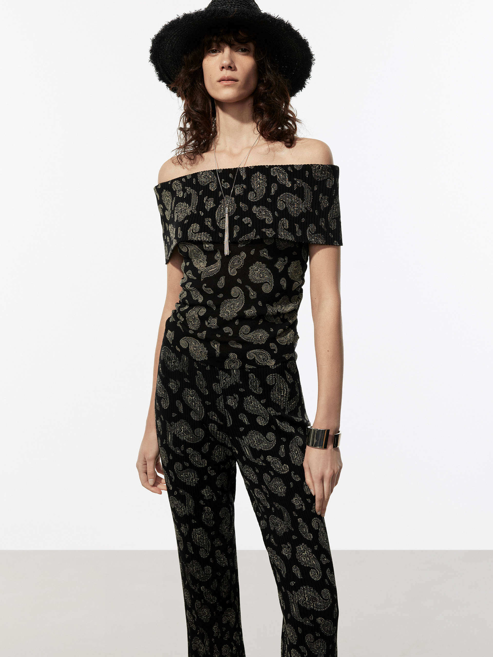 Stretchy Paisley Print Top - Image 9