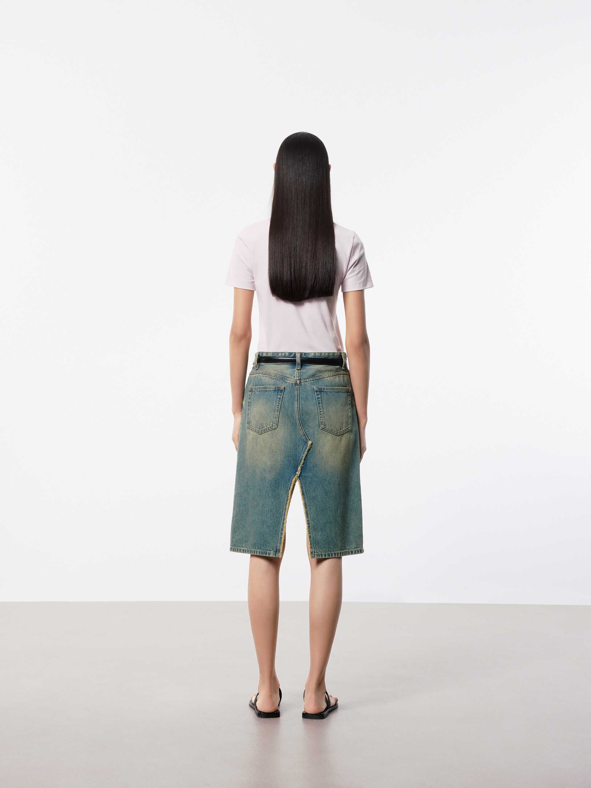 The Clean Cut T-shirt - Image 29