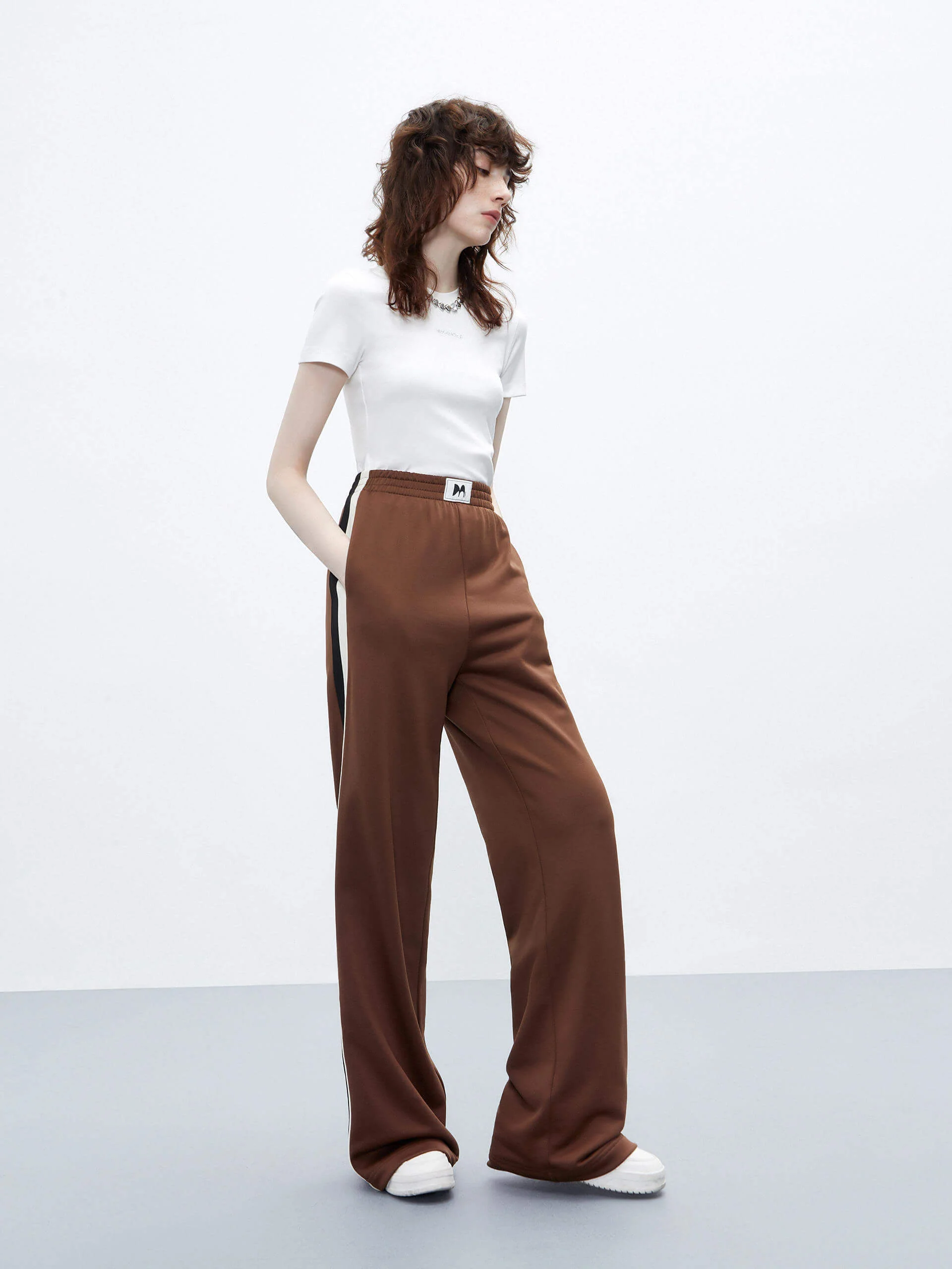 The Clean Cut T-shirt - Image 36