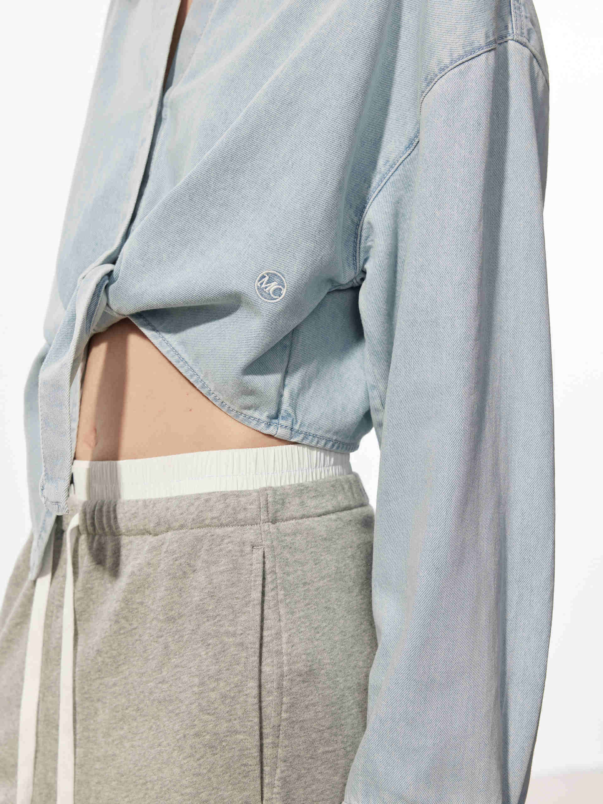 Tie Detail Cropped Shirt - Image 7