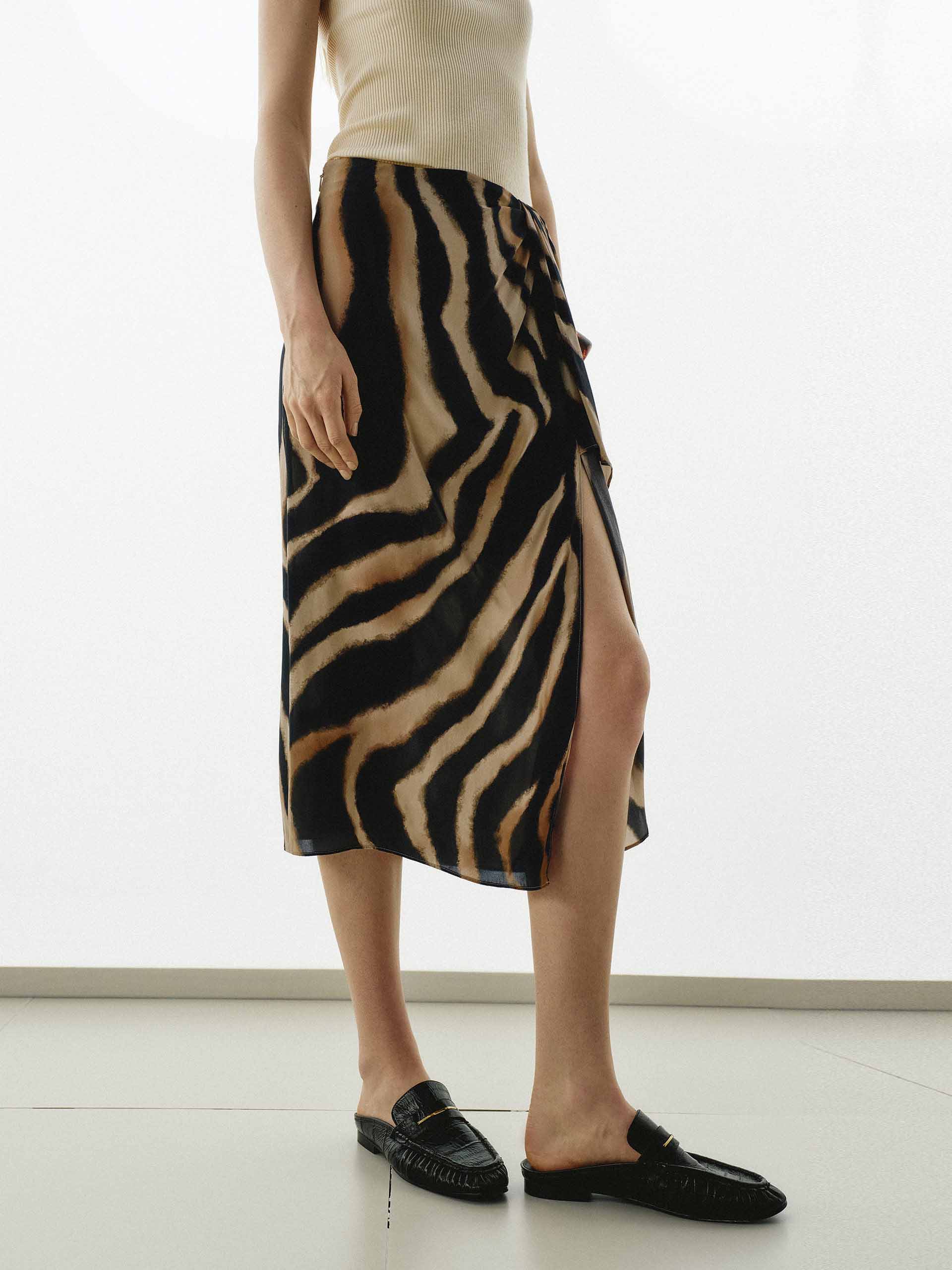 Tiger Print Silk Skirt with Slit - Image 7