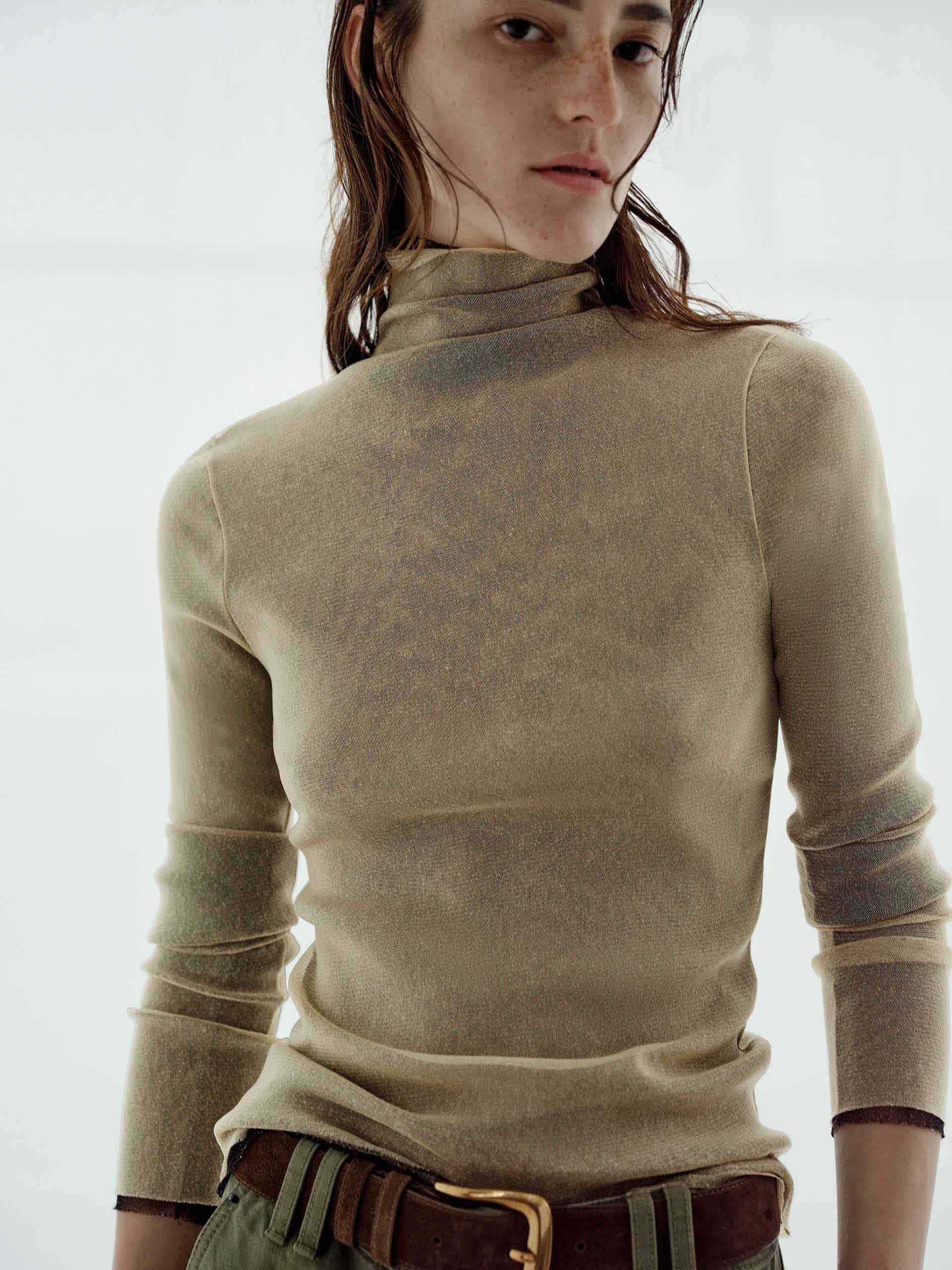 Turtleneck Long Sleeves Blouse - Image 6