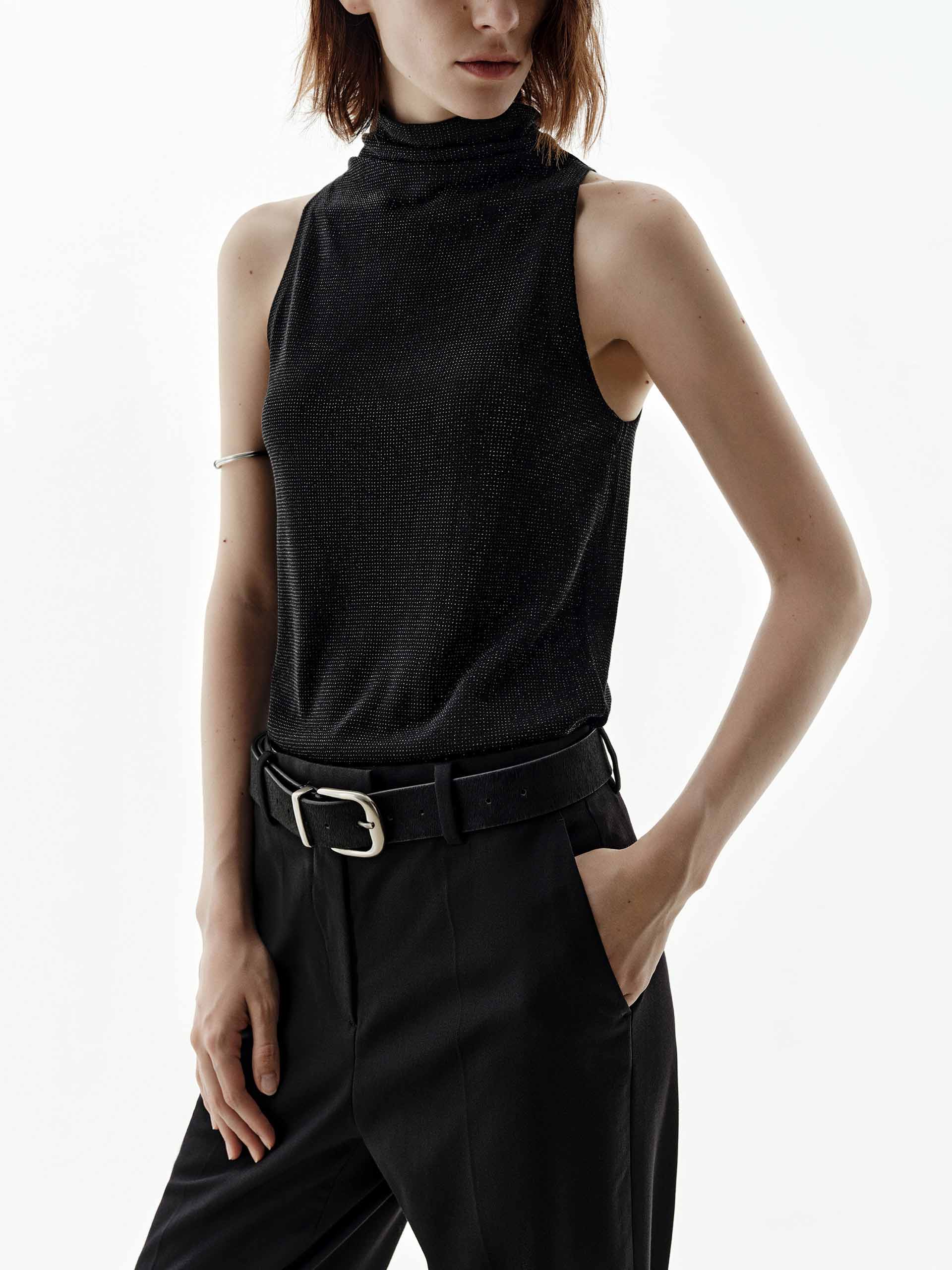 Turtleneck Sleeveless Knitted Top - Image 7