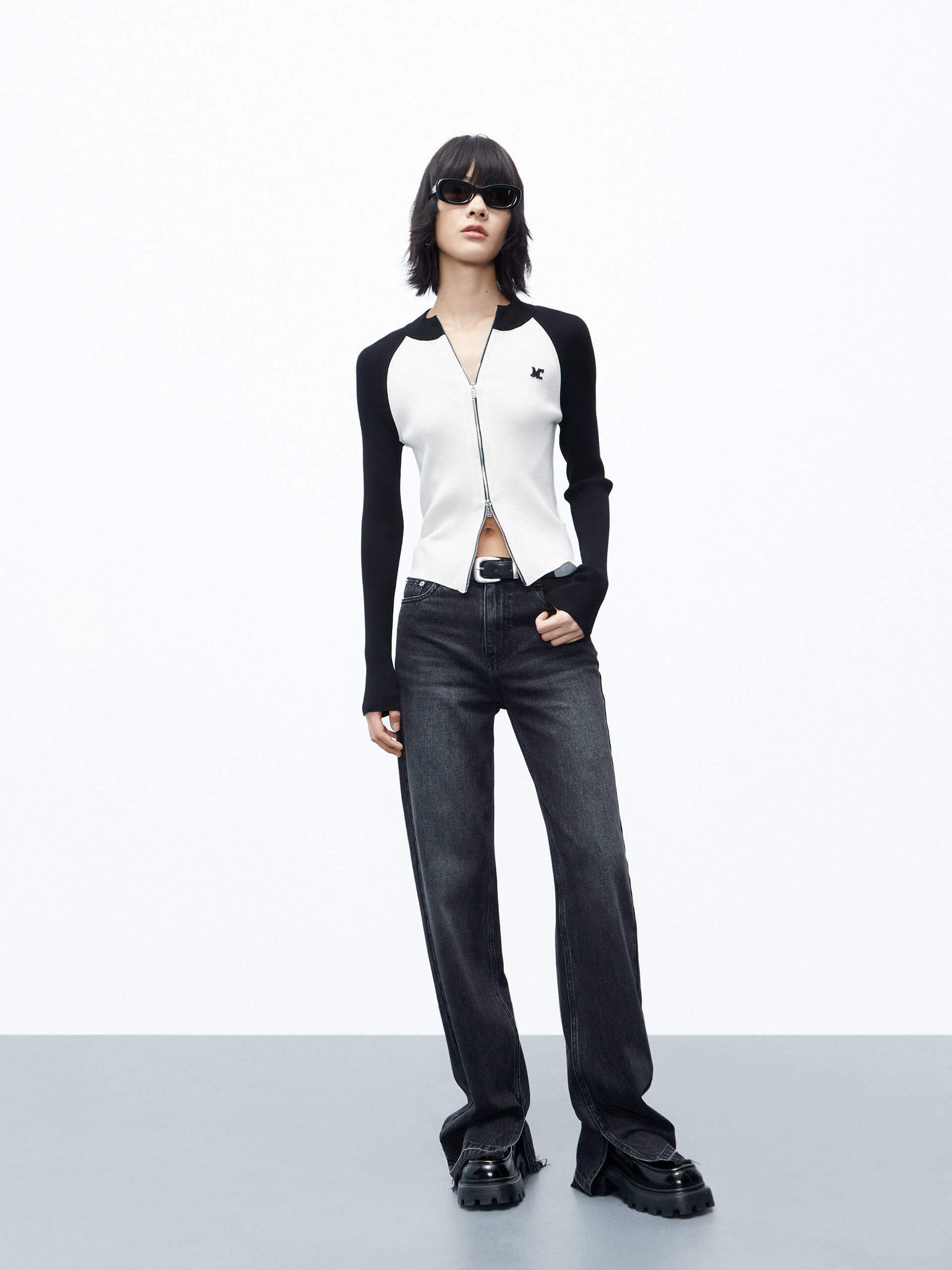 Two Tone Knit Cardigan - Image 13