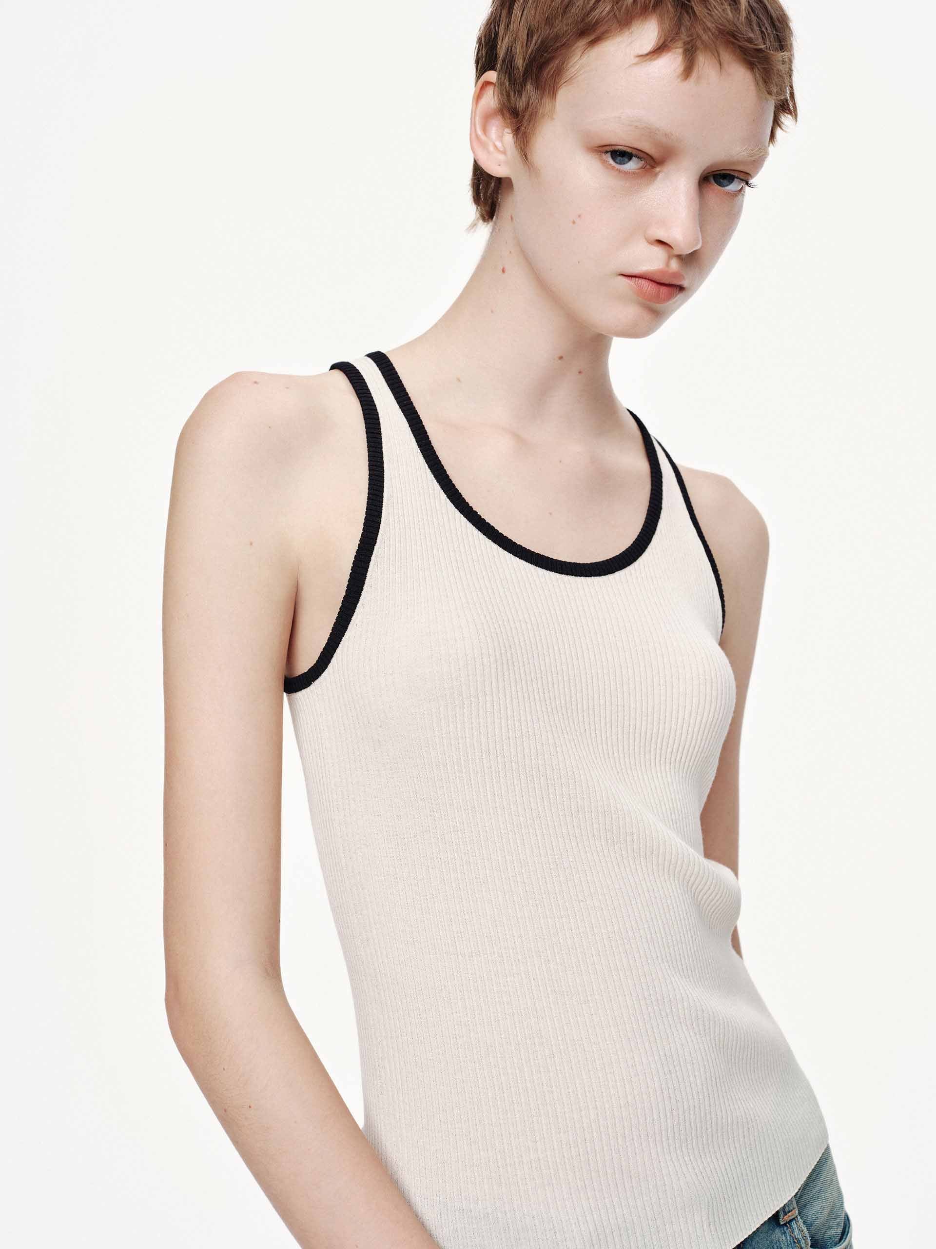 U-neck Contrast Tank - Image 7