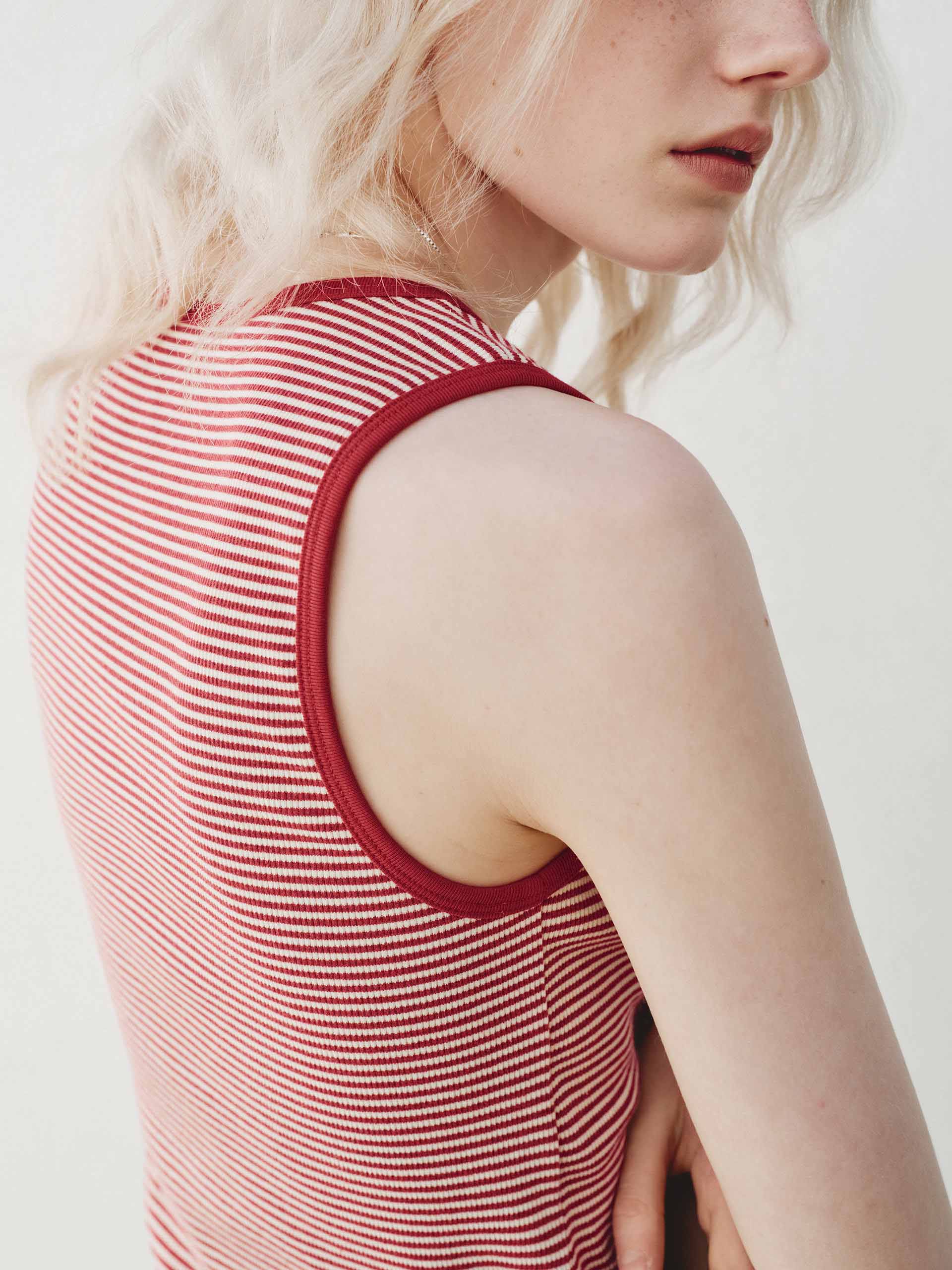 U-neck Striped Tank Top - Image 8