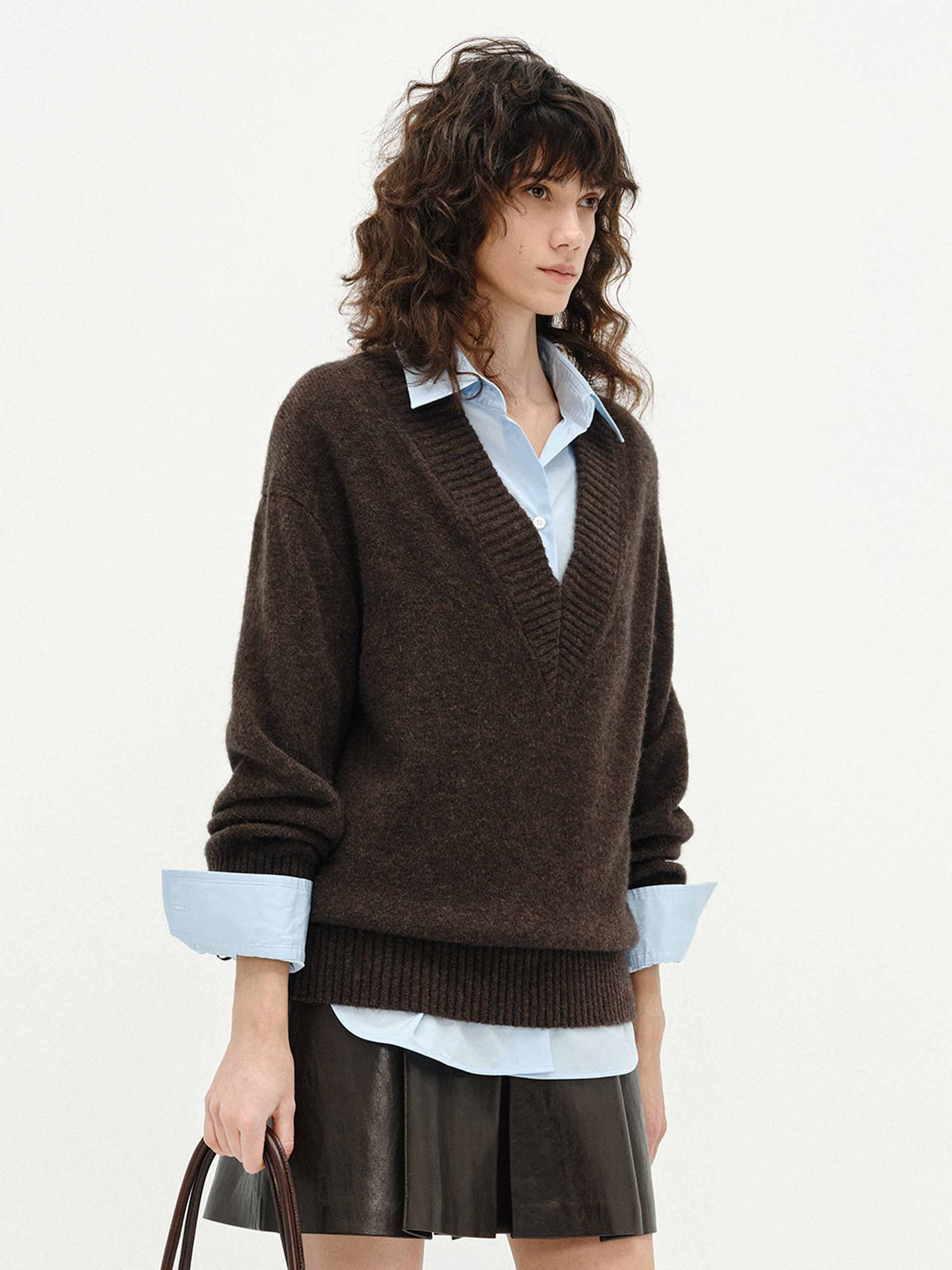 V-neck Fluffy Knit Sweater - Image 16