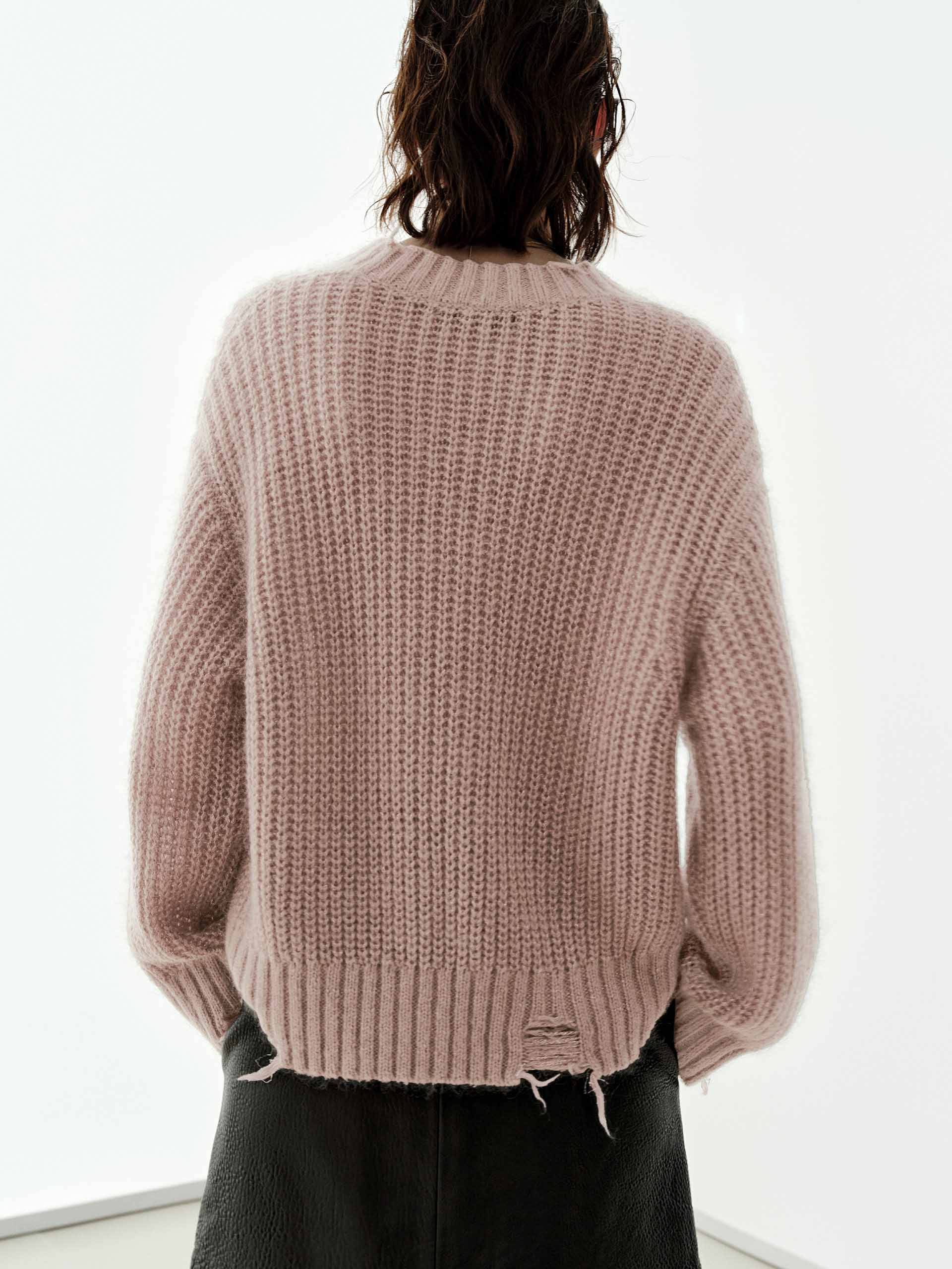 V-neck Raw Hem Sweater - Image 13