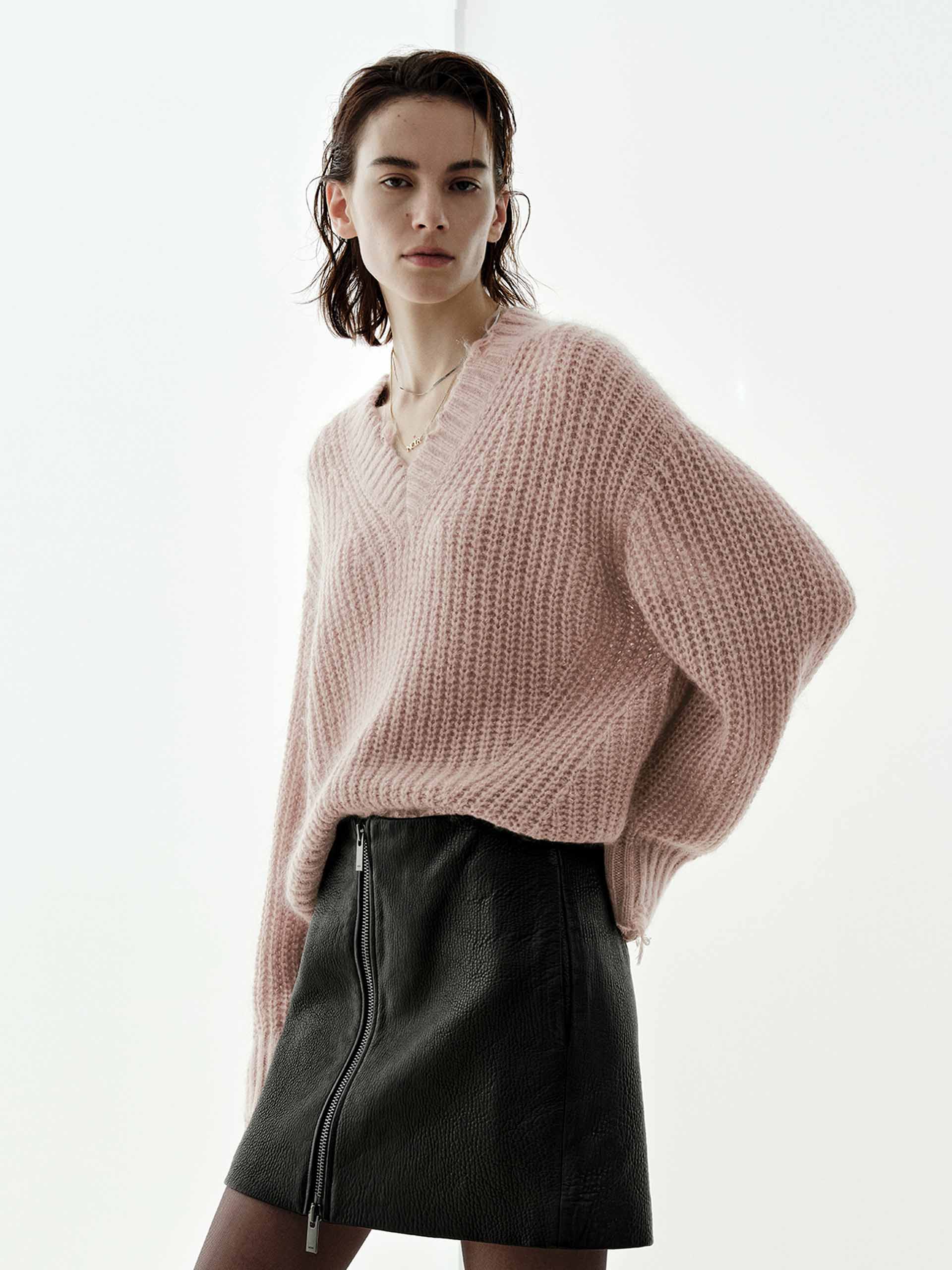 V-neck Raw Hem Sweater - Image 14