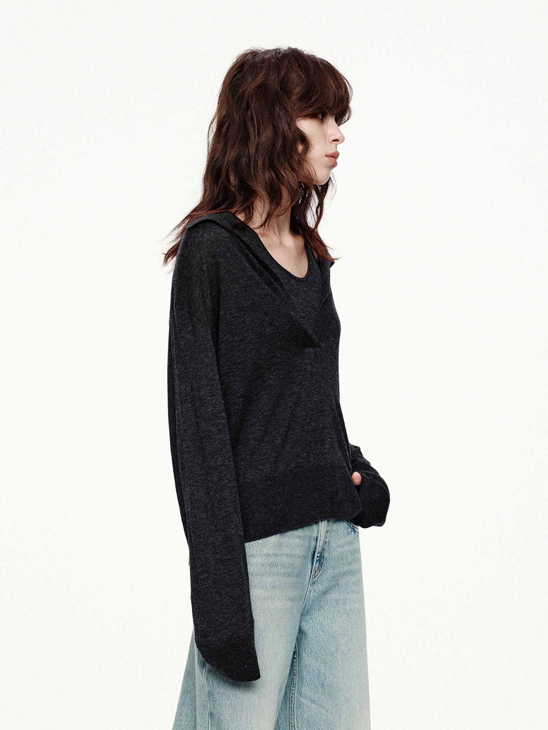 V-neck Relaxed Sweater - Image 9