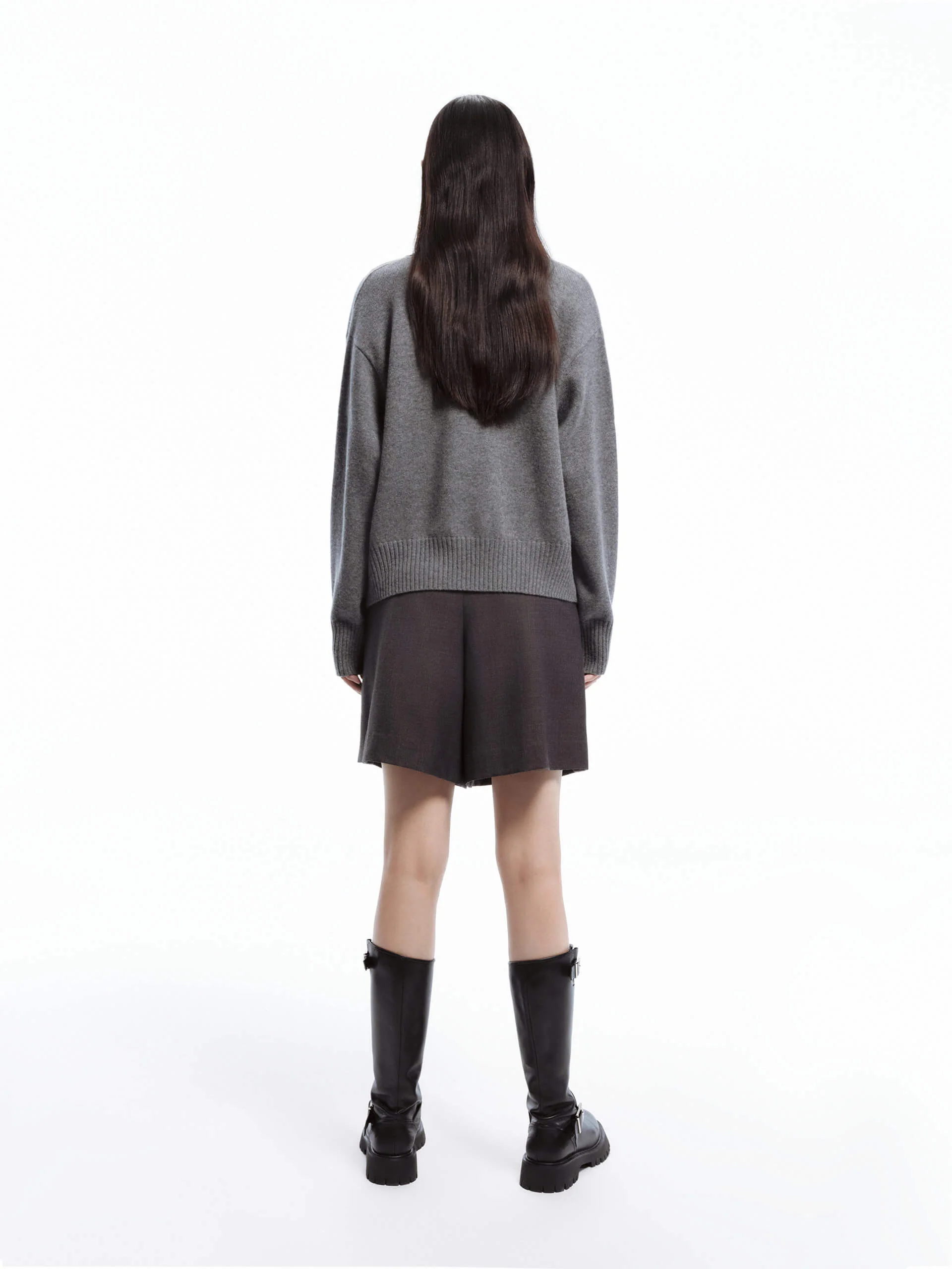 V-neck Wool Knit Cardigan - Image 14