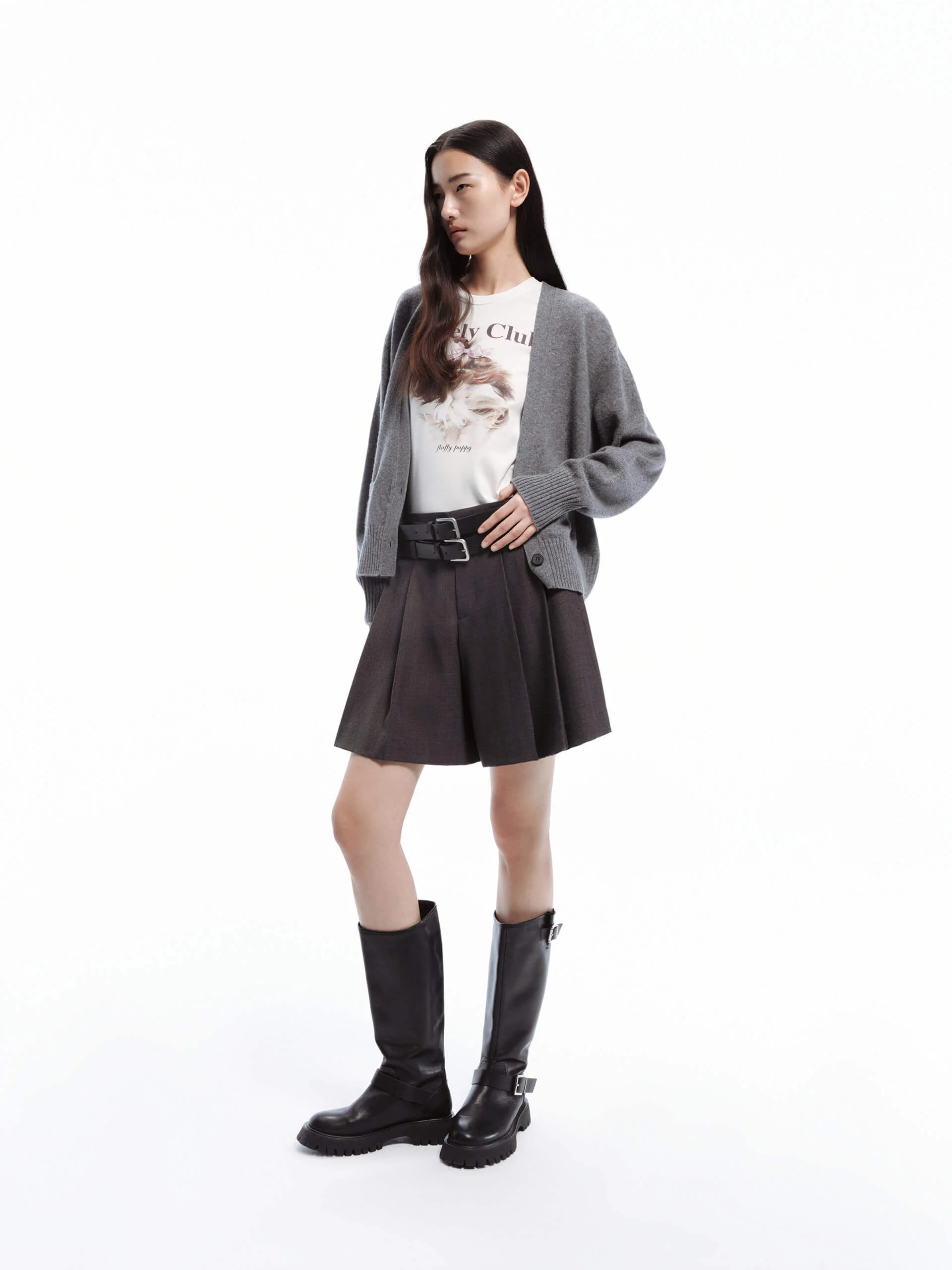 V-neck Wool Knit Cardigan - Image 15