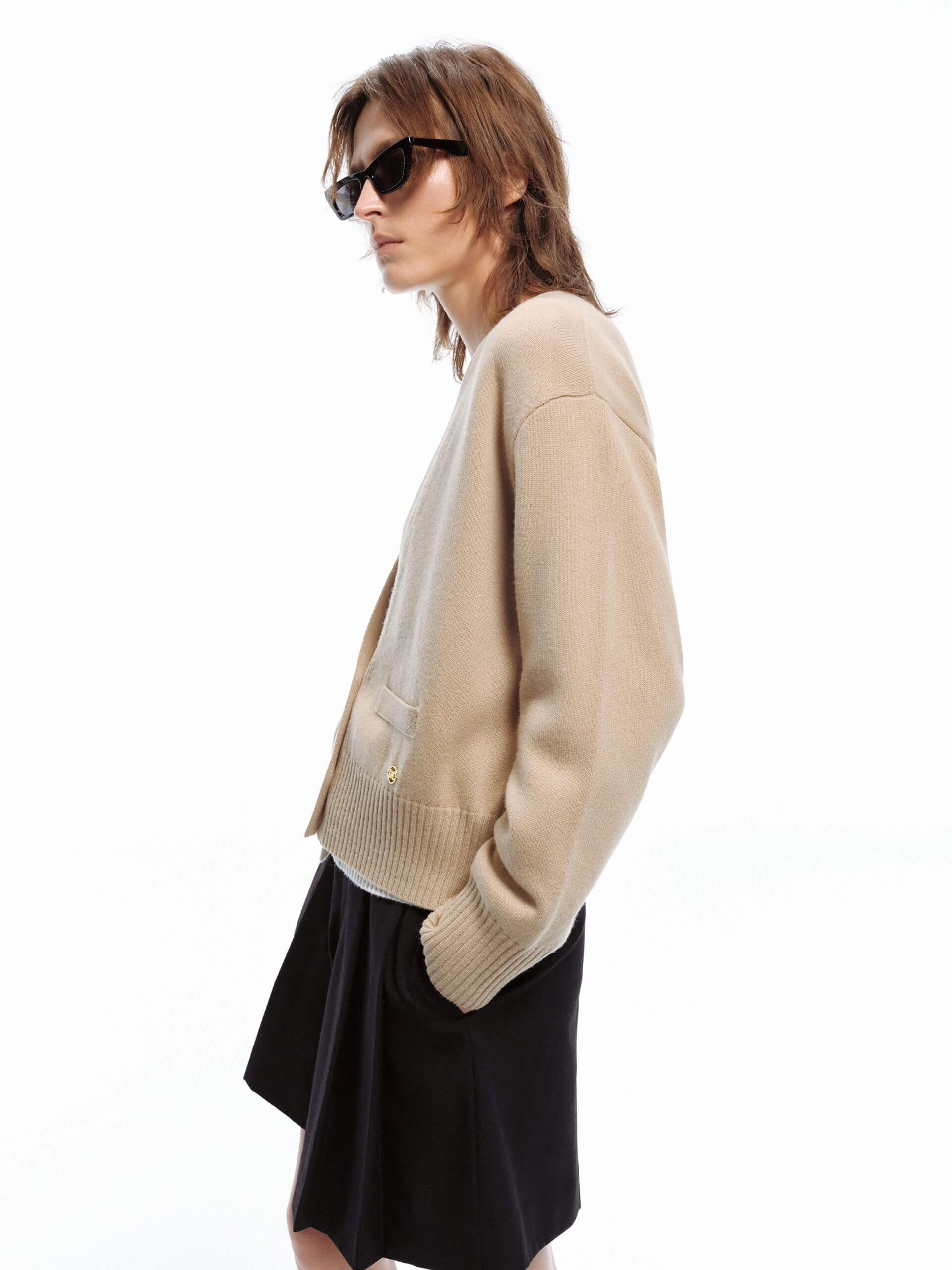 V-neck Wool Knit Cardigan - Image 3