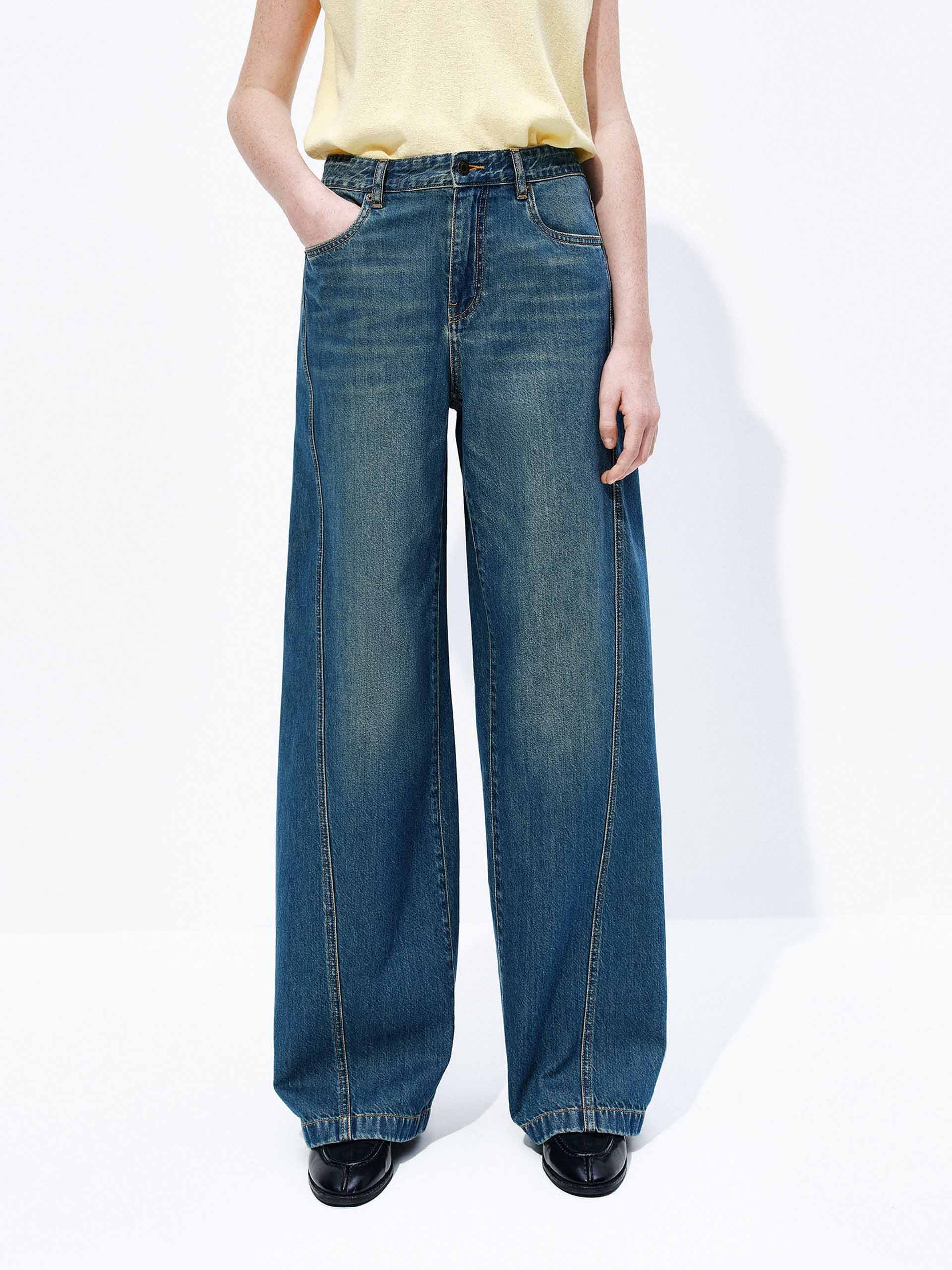 Vintage Wash Wide-Leg Jeans