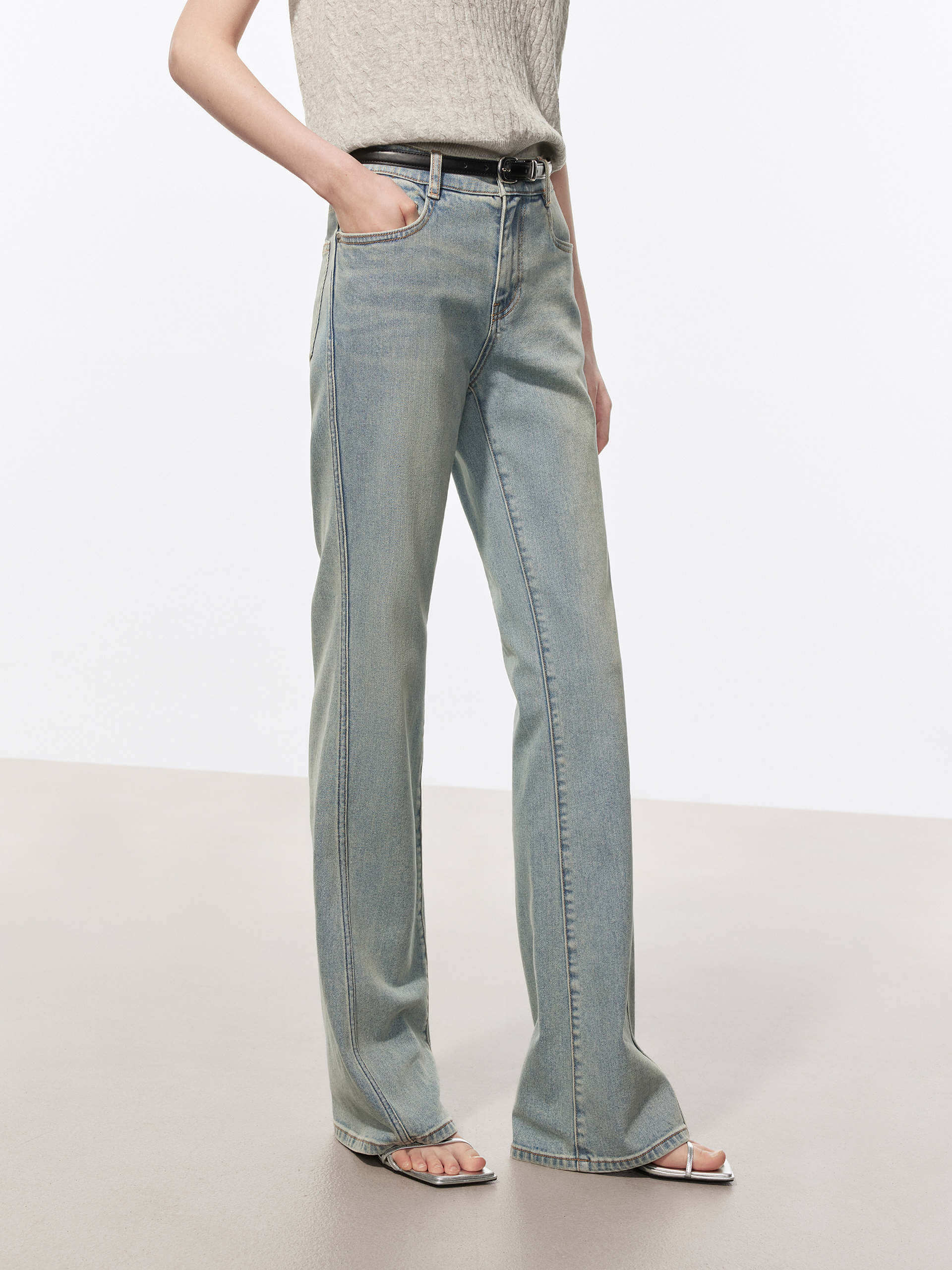 Vintage Washed Flared Jeans - Image 8