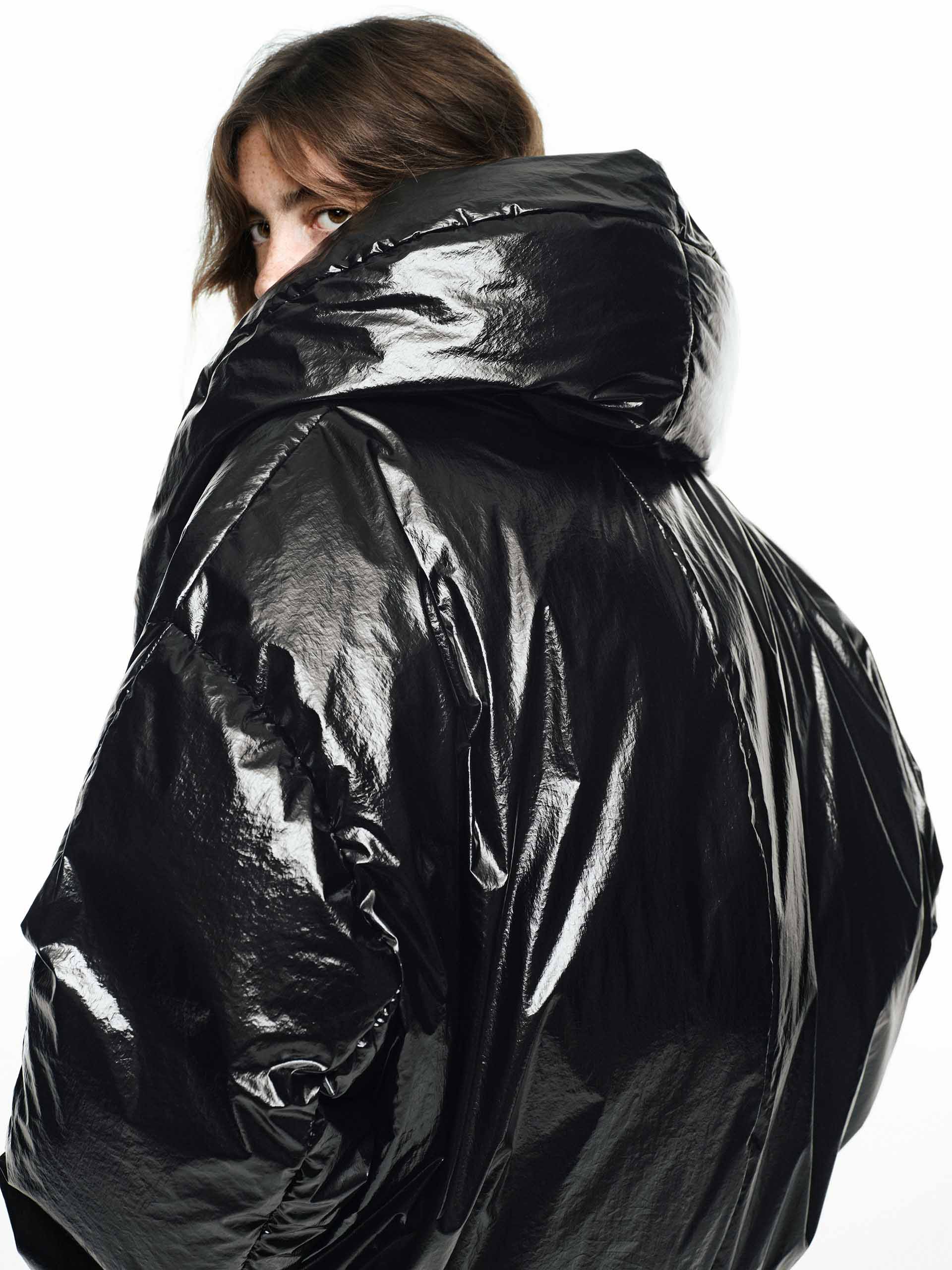 Wide Collar Cropped Jacket - Image 3