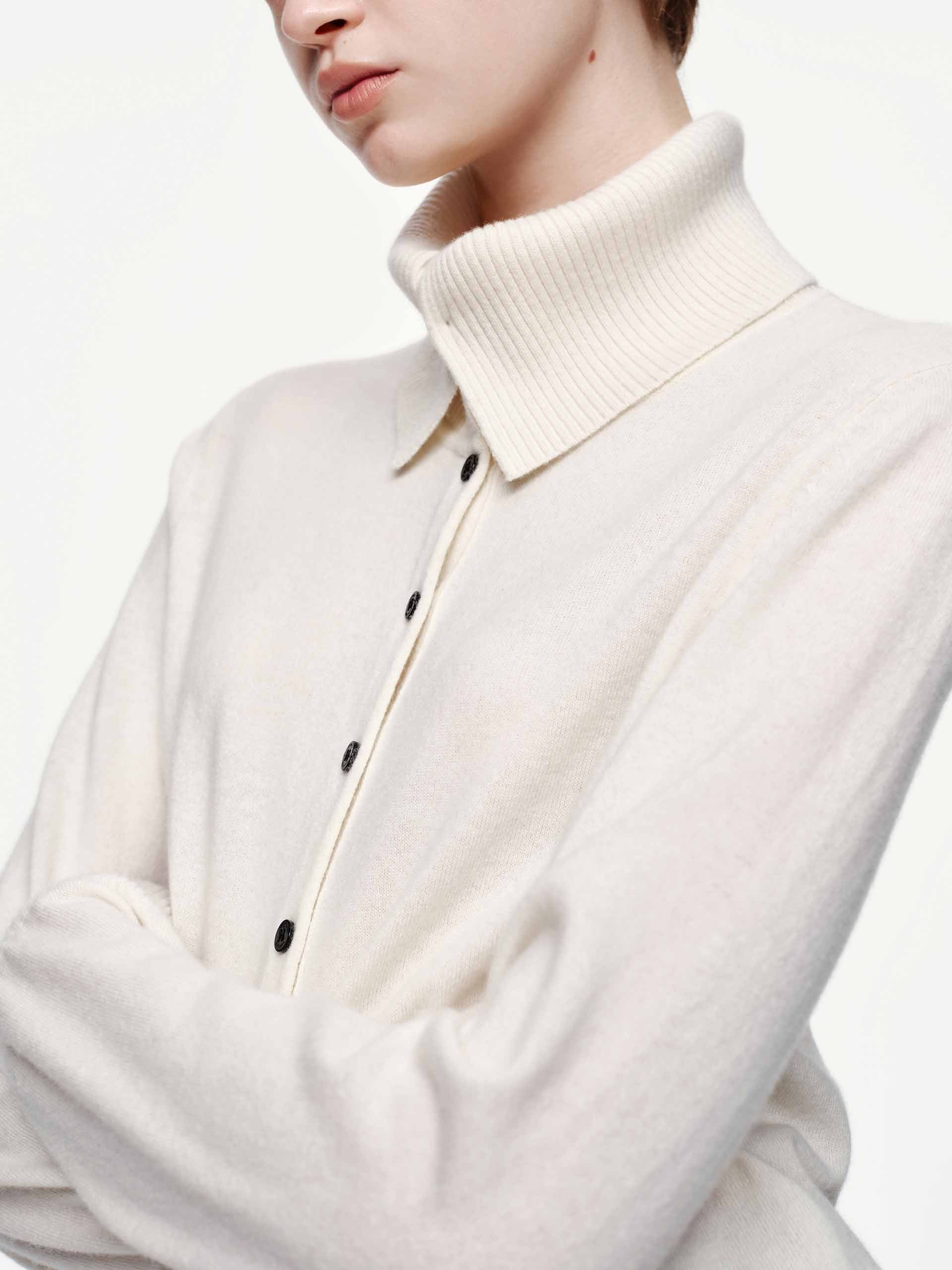 Wide Collar Wool Cardigan - Image 14