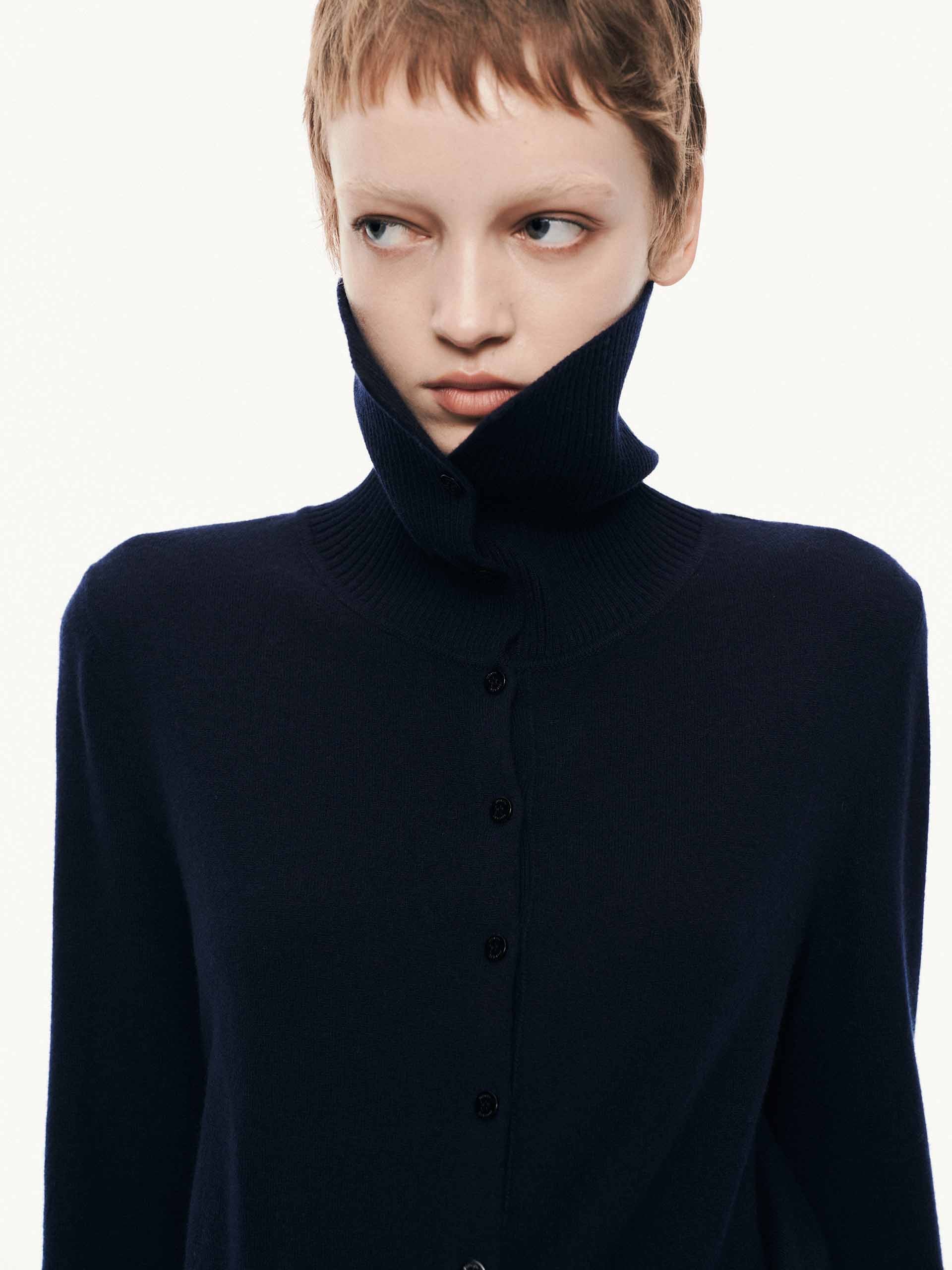 Wide Collar Wool Cardigan - Image 7