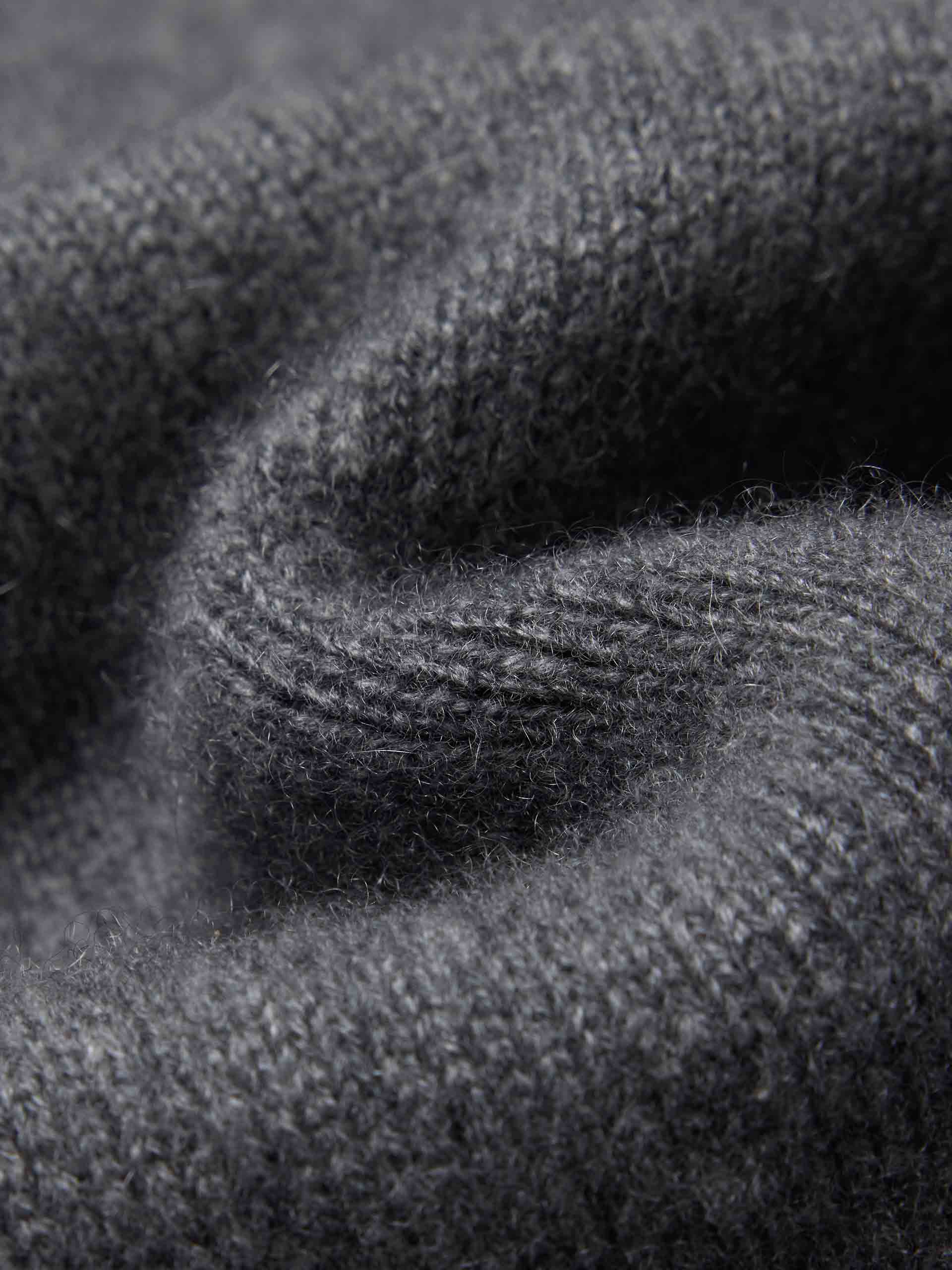 Wide Lapel Knitted Sweater - Image 12