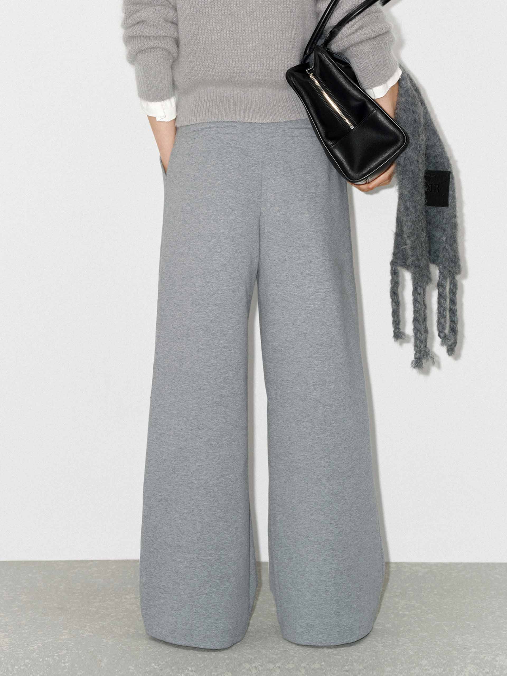 Wide Leg Pleated Sweatpants - Image 3
