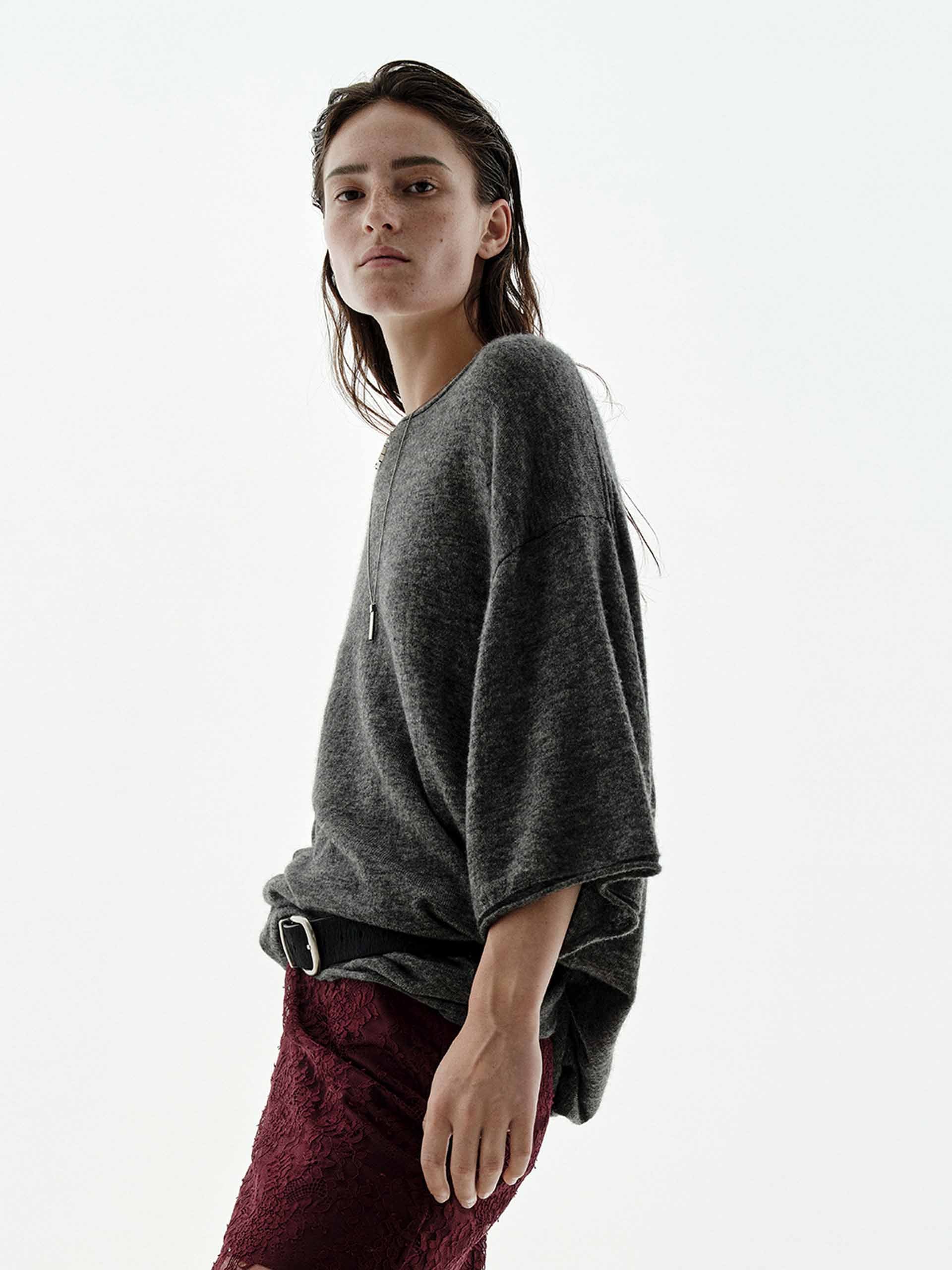 Wool Blend Loose Knitted Top - Image 10