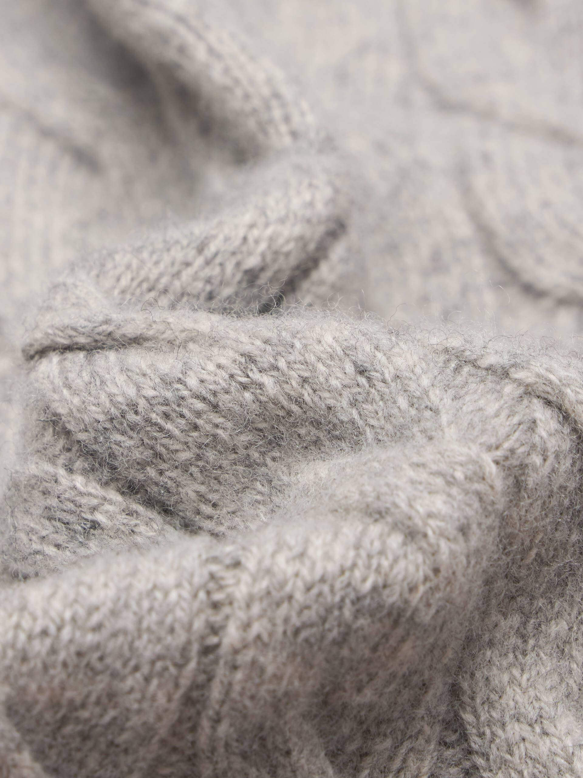 Wool Blend Sleeveless Cardigan - Image 10