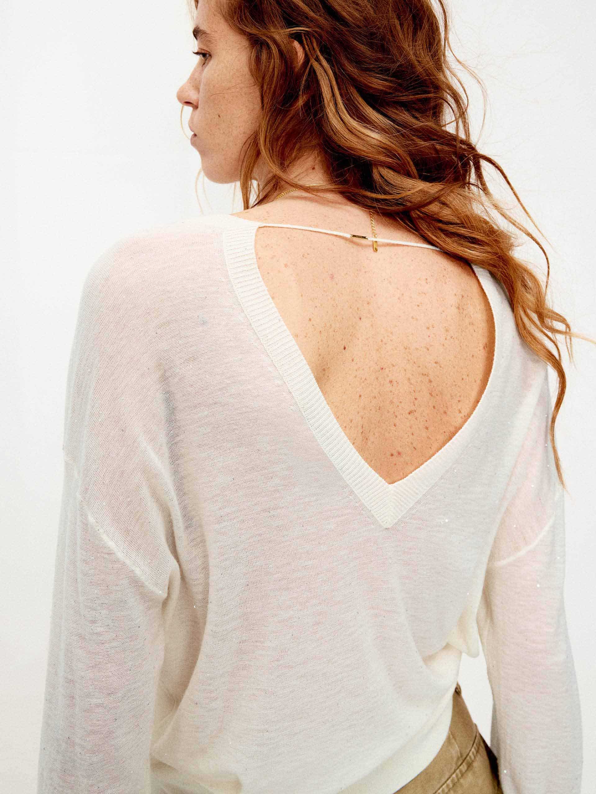 Wool V-neck Knitted Sweater - Image 7