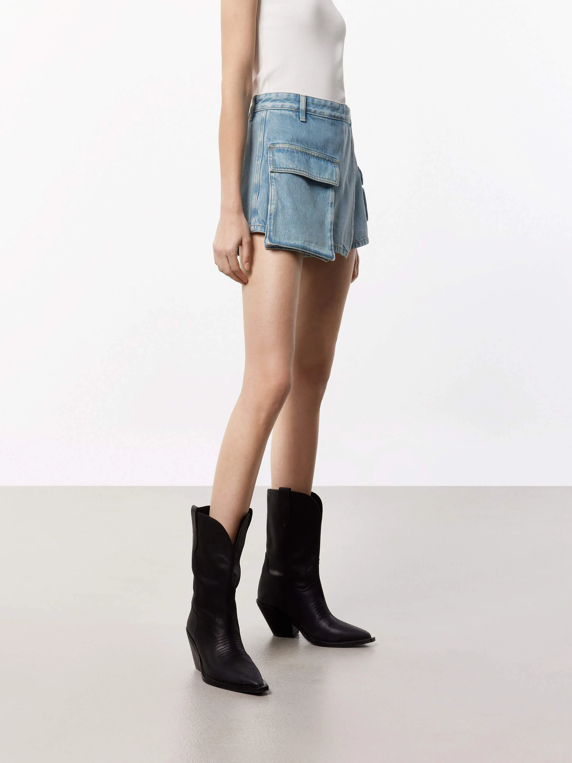 Wrap Detail Cargo Shorts - Image 7