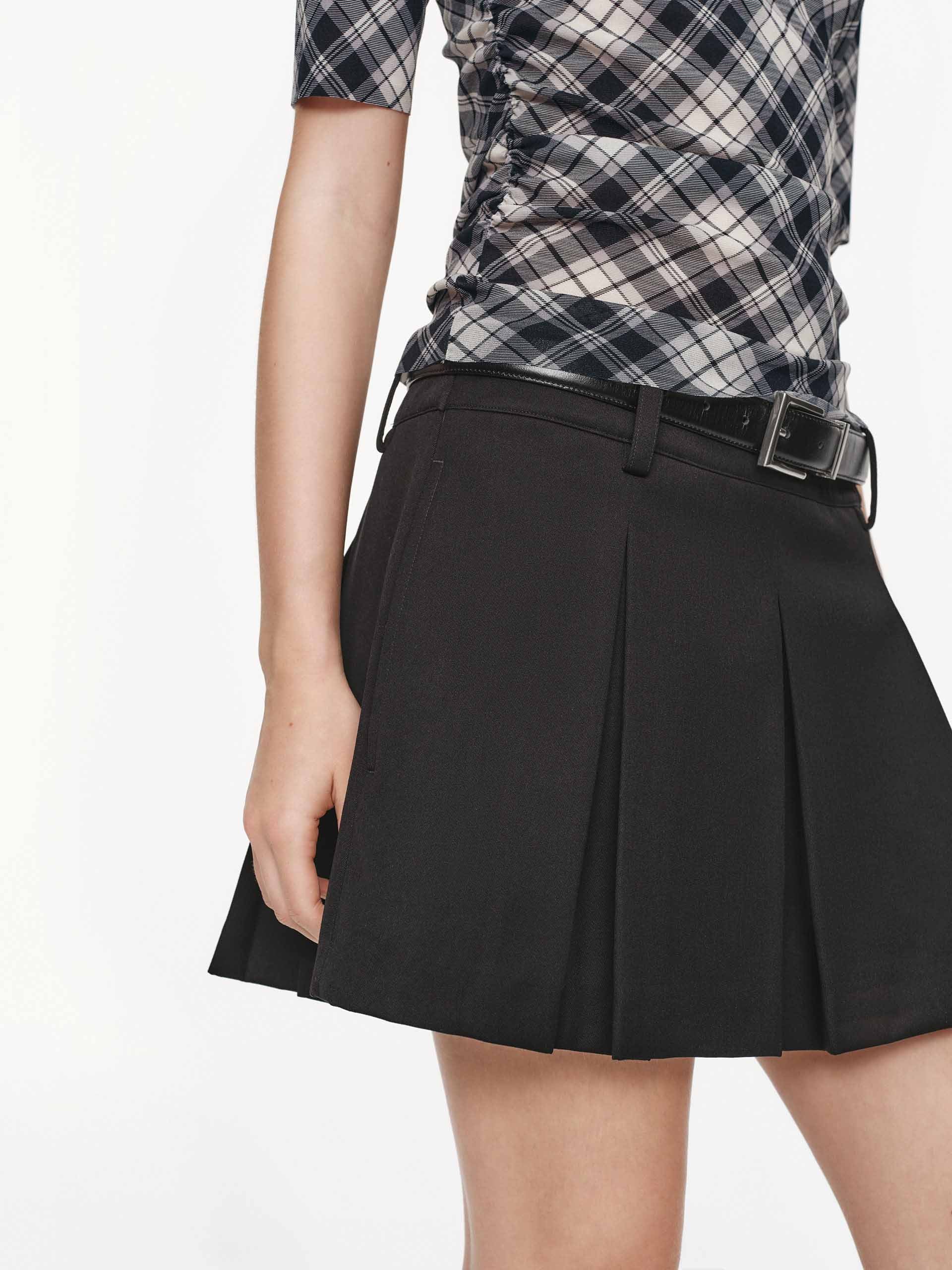 Zipper Pleated Mini Skirt - Image 16